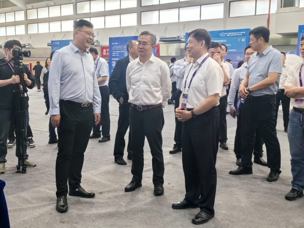 2025年新澳门开门原料