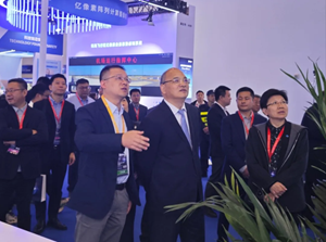 2025年新澳门开门原料