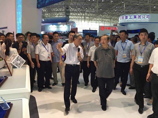 2025年新澳门开门原料